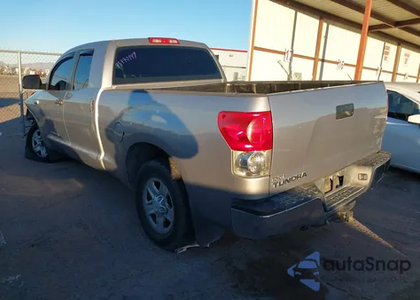 2008 Toyota Tundra Base 5.7L V8 из США, поврежденный, VIN 5TFRV54138X054890